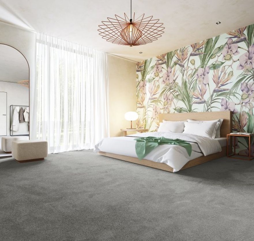 Schlafzimmer mit neuem Teppichboden